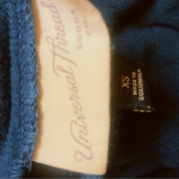 cute flowy tank - Picture 2 of 2